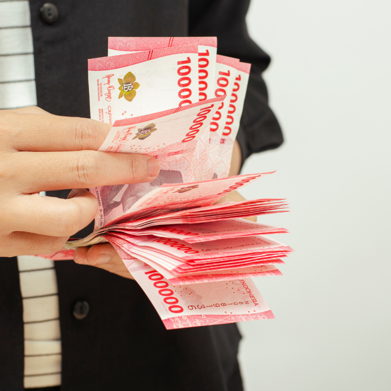 mengajari anak tentang uang